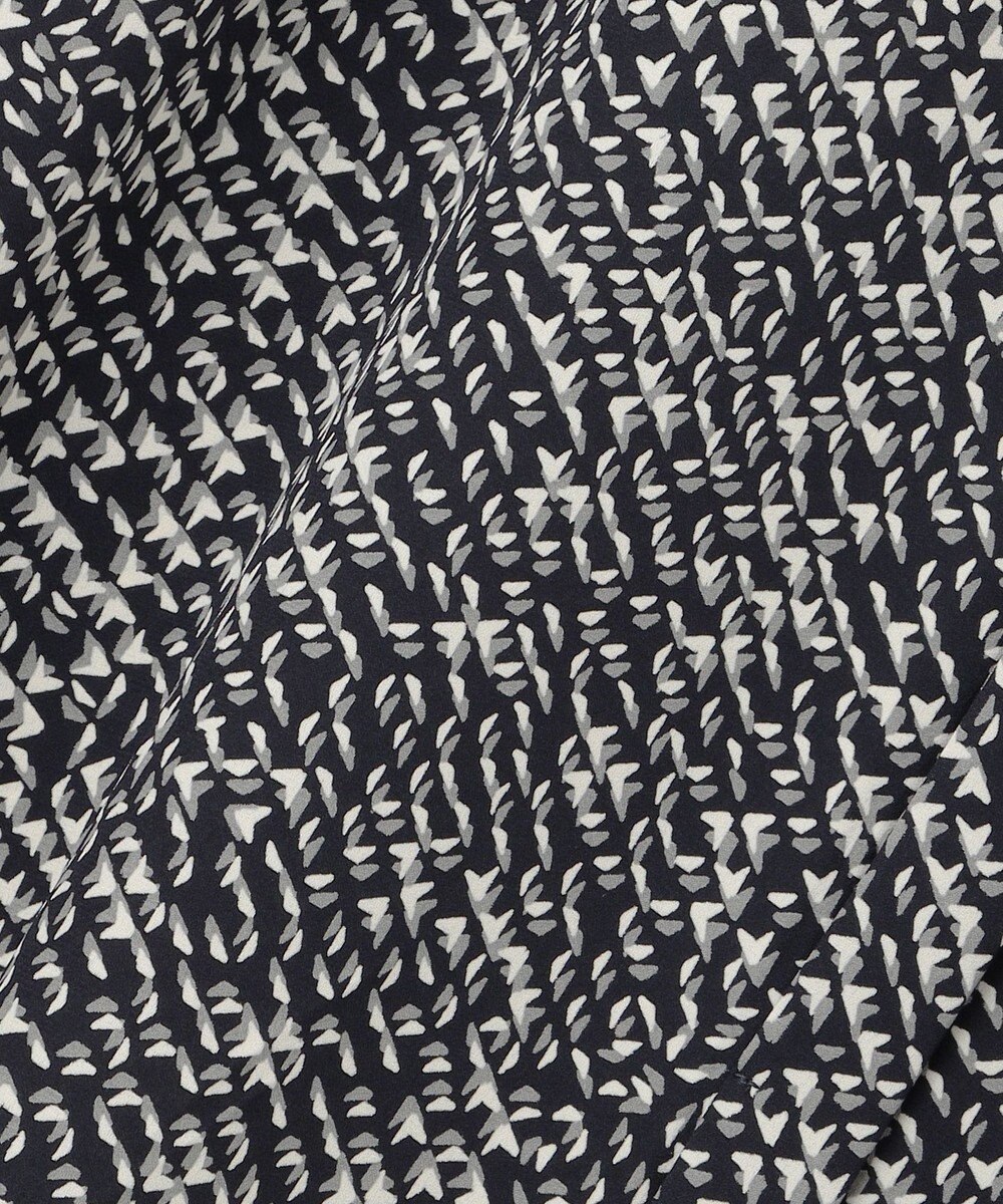 23区 【吸水速乾/UVケア/防シワ性】シャドージオメトリックプリント ワンピース 