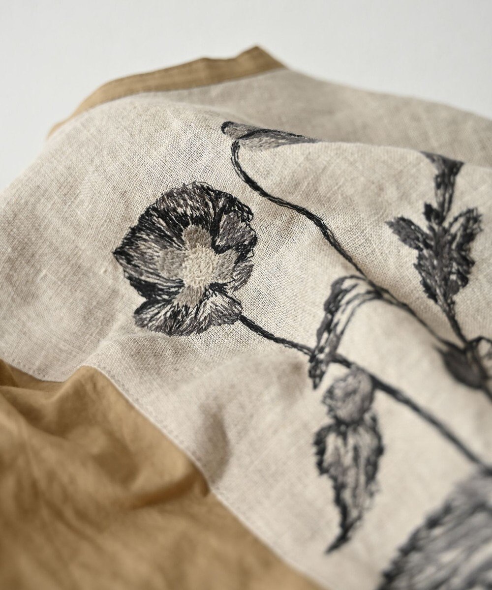 muuc 〈遠州織物〉ウエスト紐付き フレンチスリーブ ポピーの花刺繍 ワンピース 