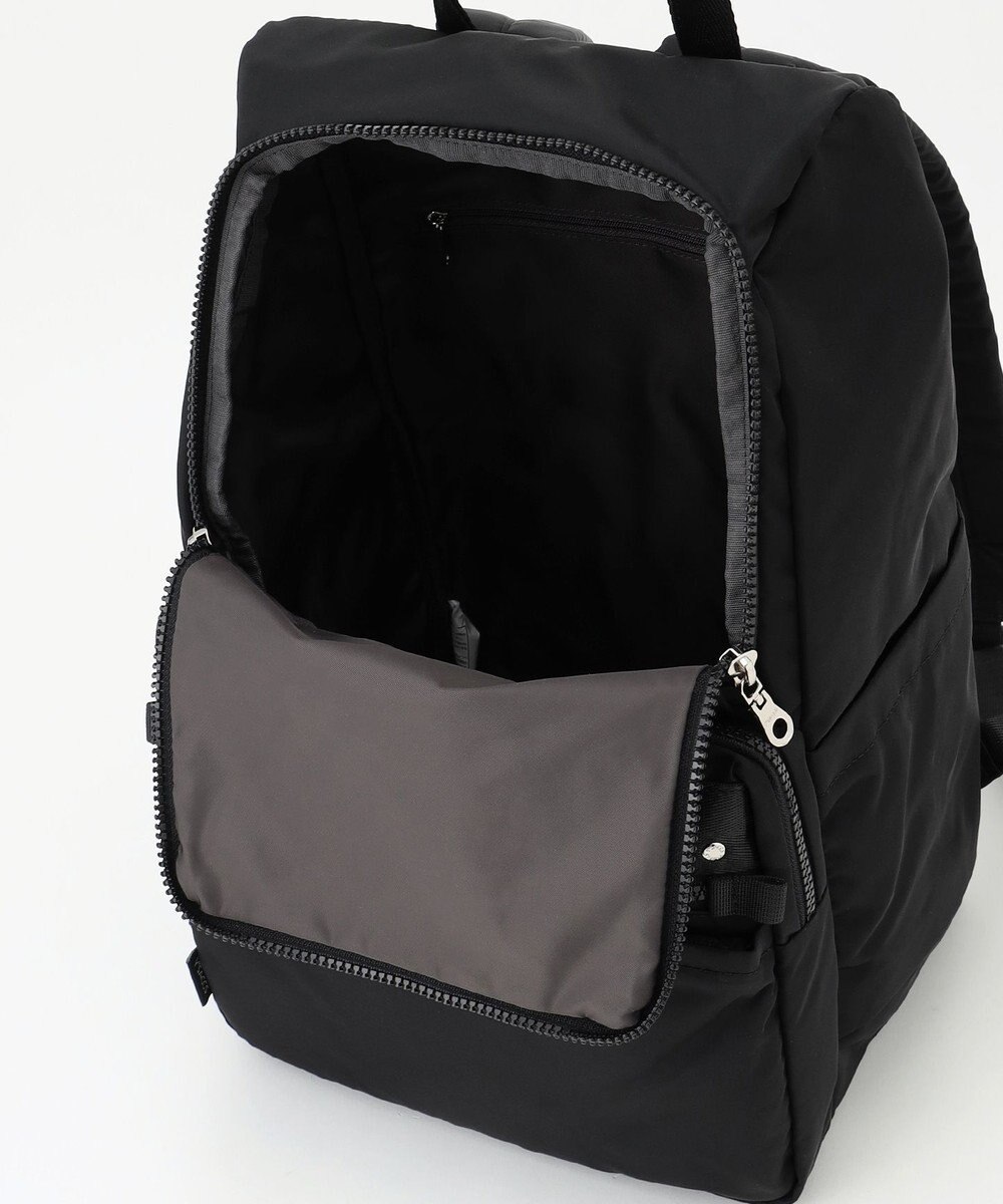 Y'SACCS テープデザイン　トラベルデイパック 