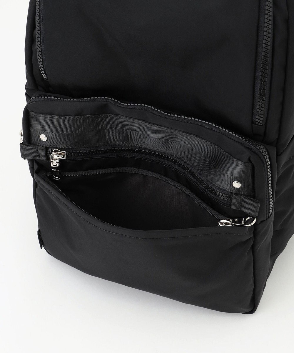 Y'SACCS テープデザイン　トラベルデイパック 