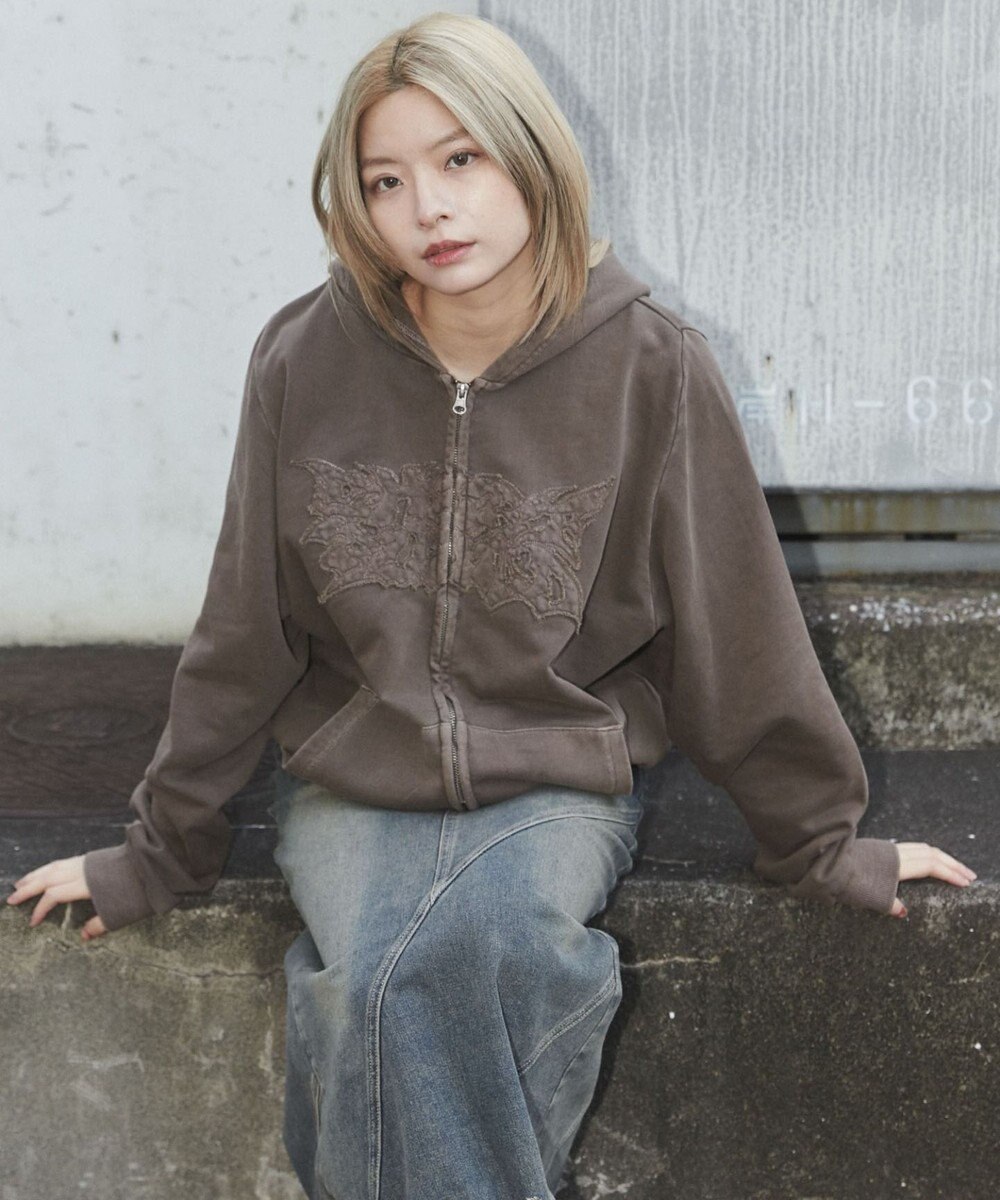 WEGO 【ユニセックス着用ITEM】ピグメントダメージアップリケZIPパーカー 