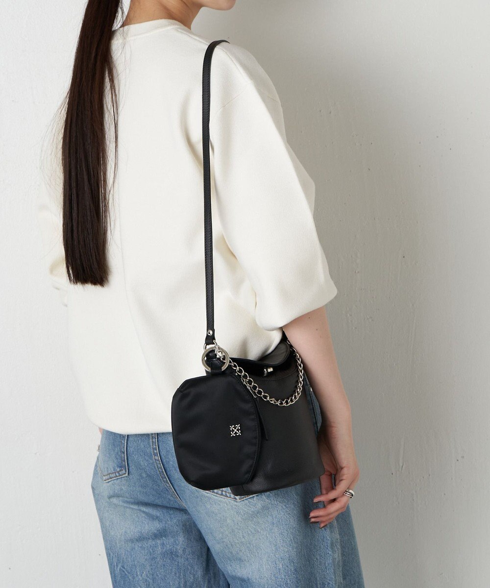 russet カラビナ付きラウンドフラットポーチ(Z-208) 