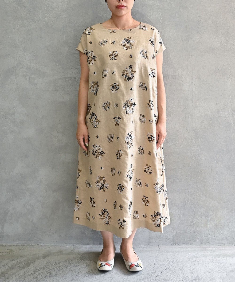 muuc 〈コットン×リネン〉〈高品質なドライタッチ生地〉野小花刺繍ゆったりワンピース 