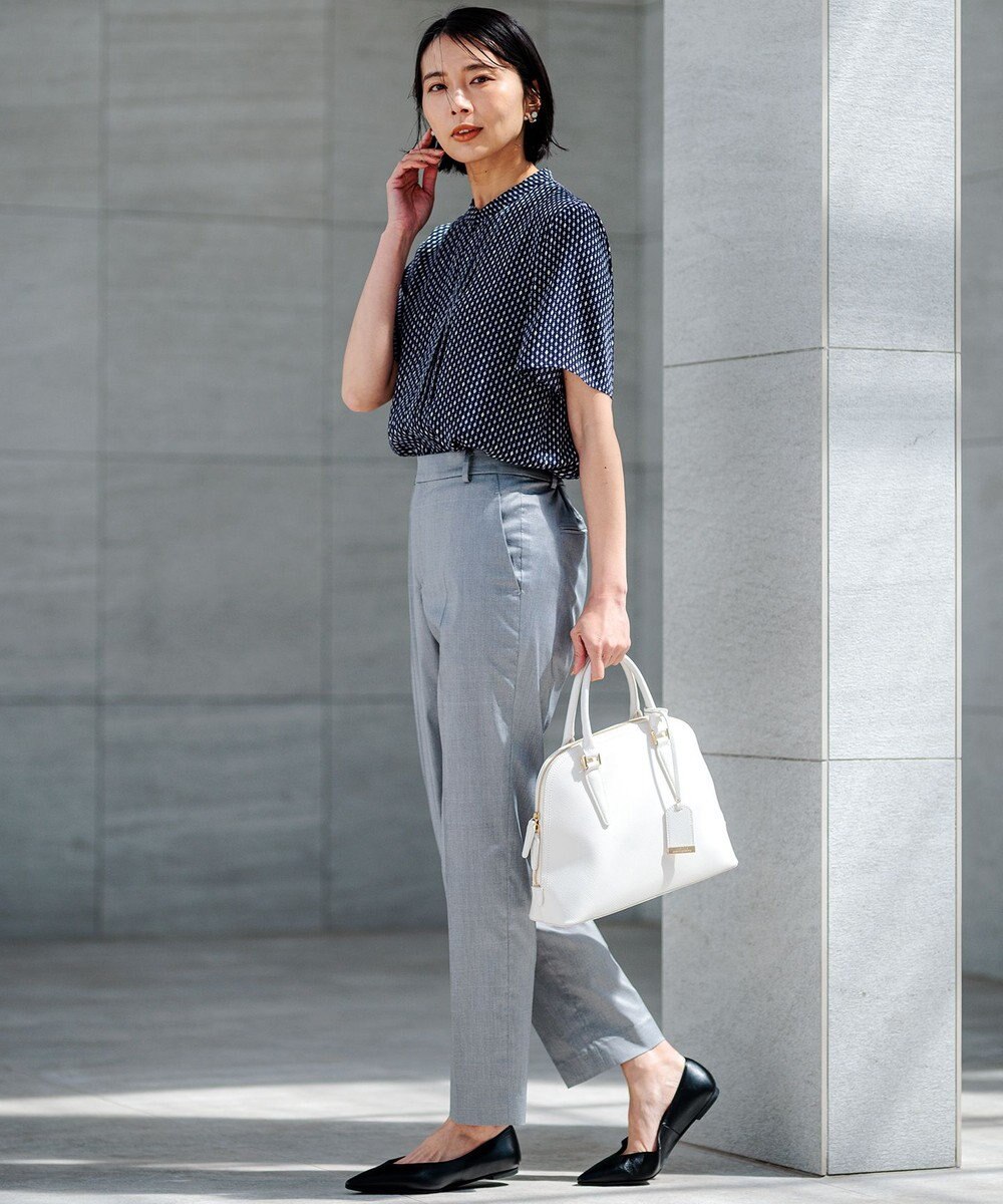 23区 【洗える/セットアップ対応】グロッシーコットンシャンブレー テーパード パンツ 