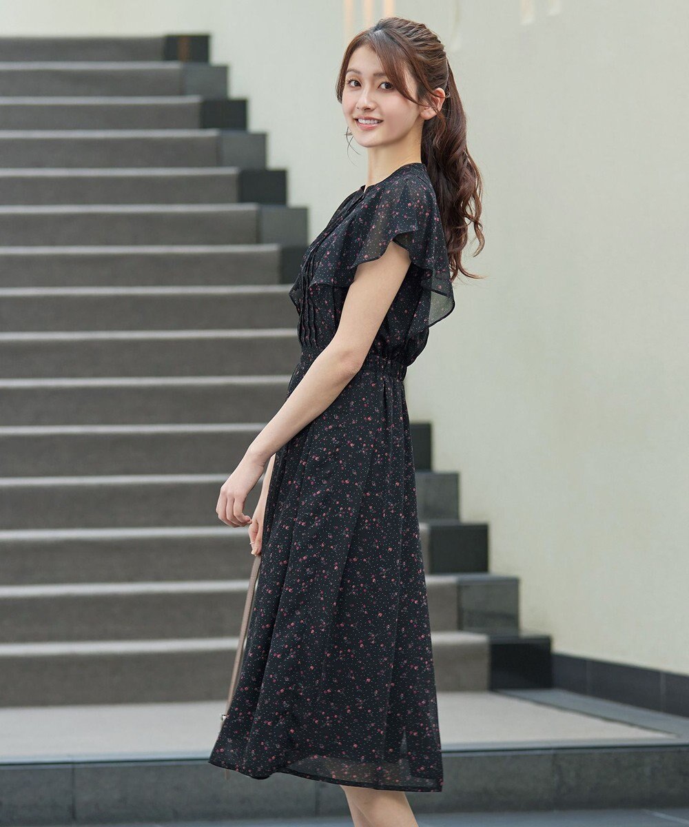 Tiaclasse L 【新色追加】フレアスリーブワンピース 