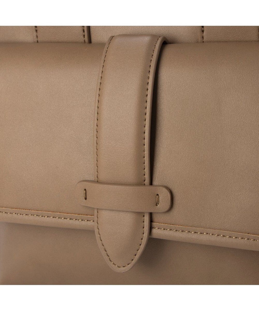 UNBILLION カシュカシュ cachecache / ベルトフラップ2wayパーテーショントート 