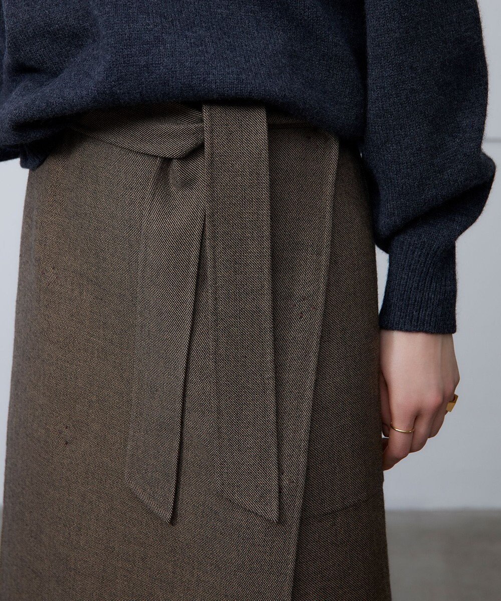 BEIGE， DANNES / ラップスカート 