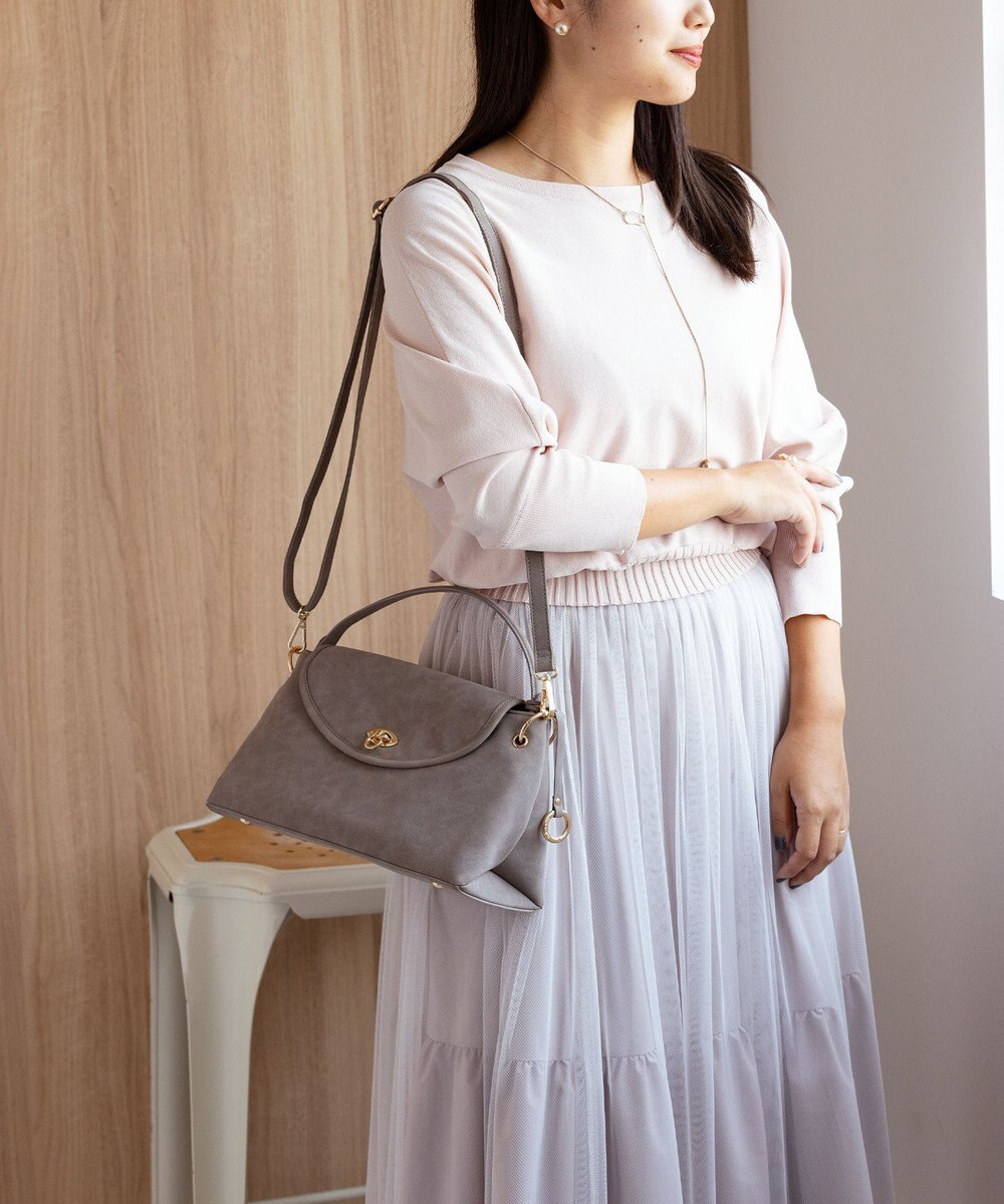 組曲 スエードライク トップハンドルバッグ 