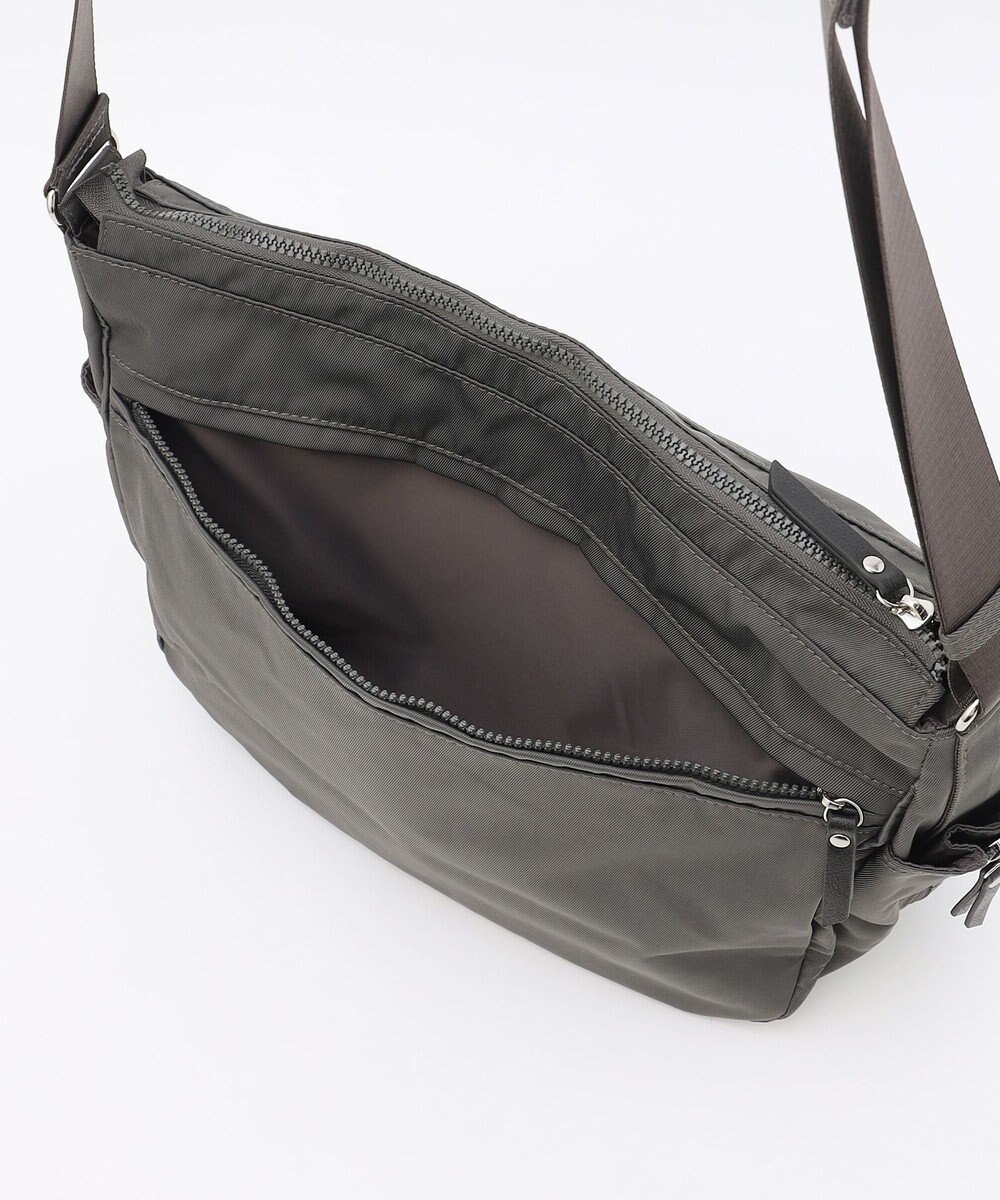 LA BAGAGERIE 【MONICA】サイドジップショルダーバッグ 