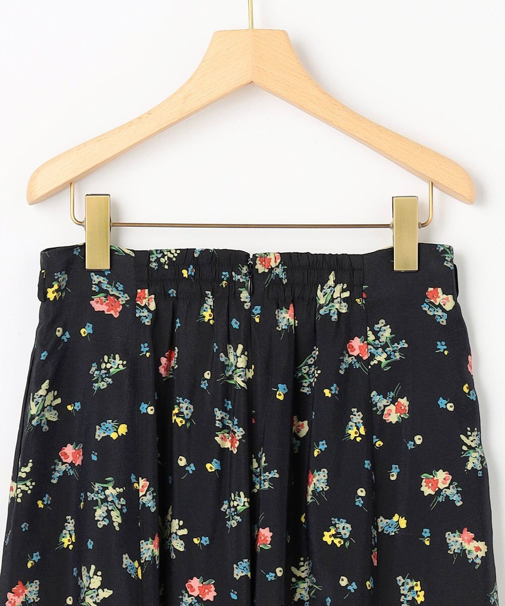 組曲 S 【先行予約】クラッシックフラワープリント フレアスカート 