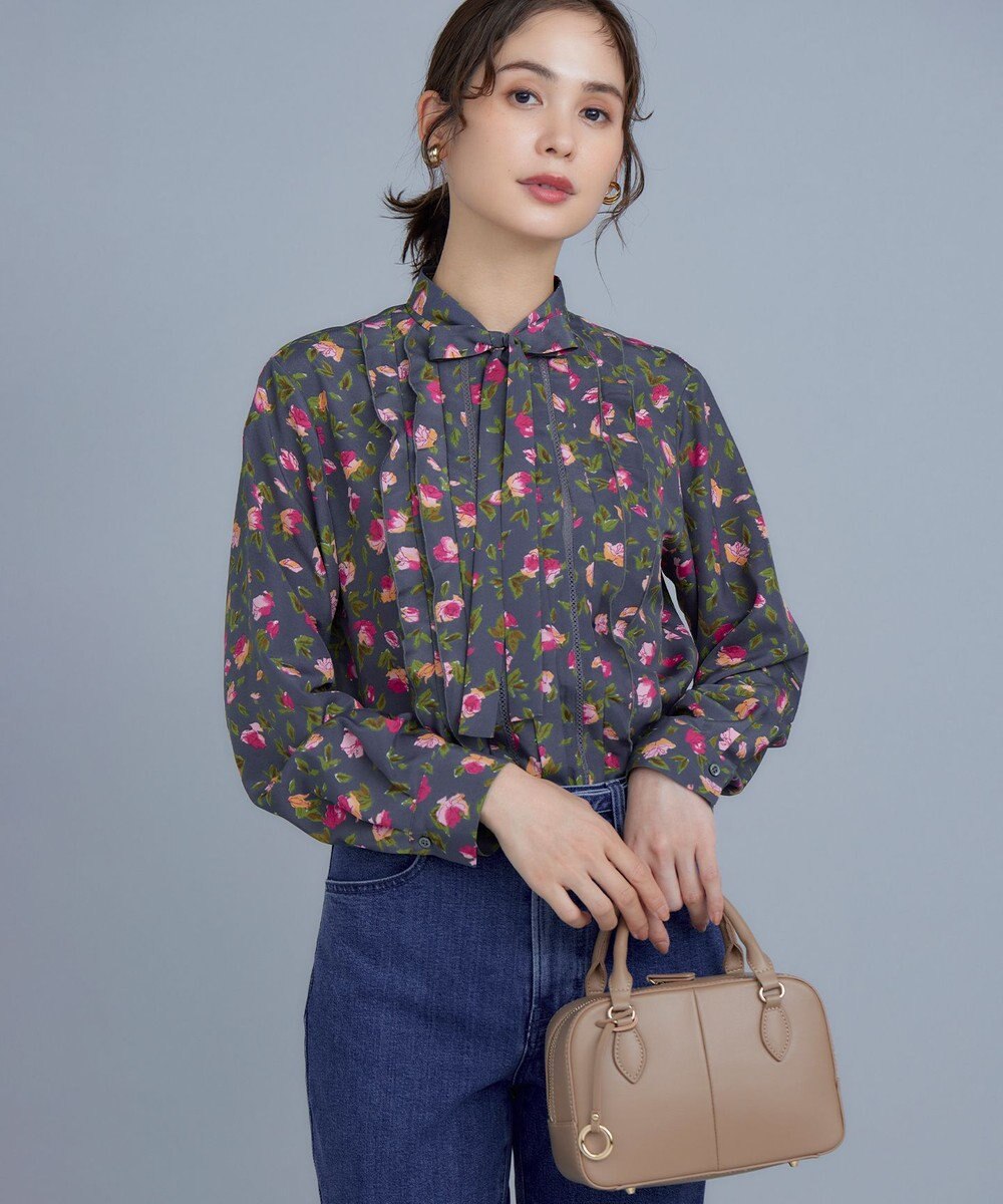 組曲 S カッティングローズプリント フリルブラウス 