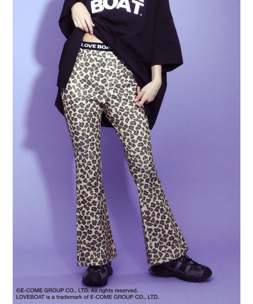 Green Parks ■別注　ＬＯＶＥ　ＢＯＡＴ　フレアパンツ 