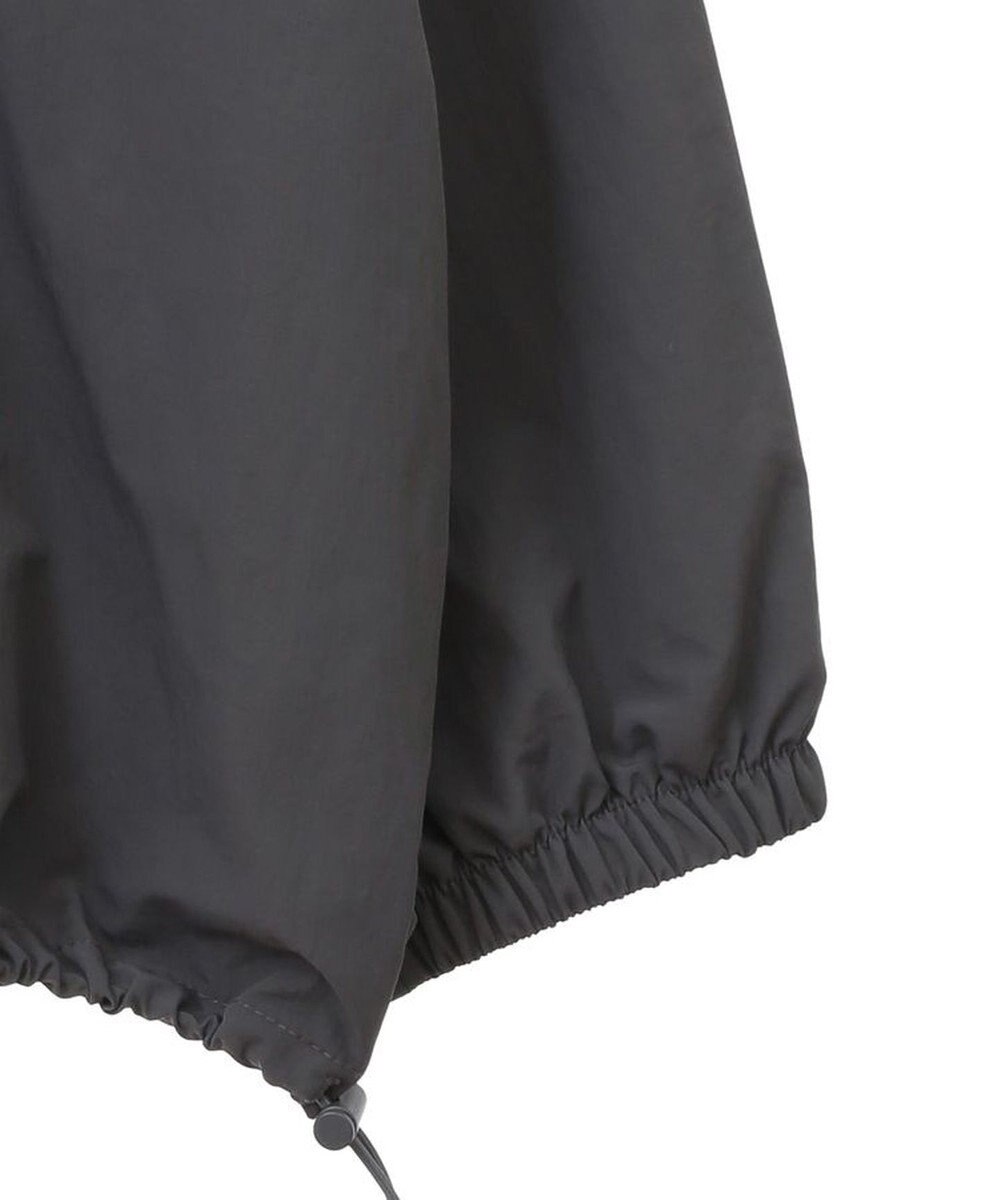 Green Parks ナイロンロゴＶネックプルオーバー 