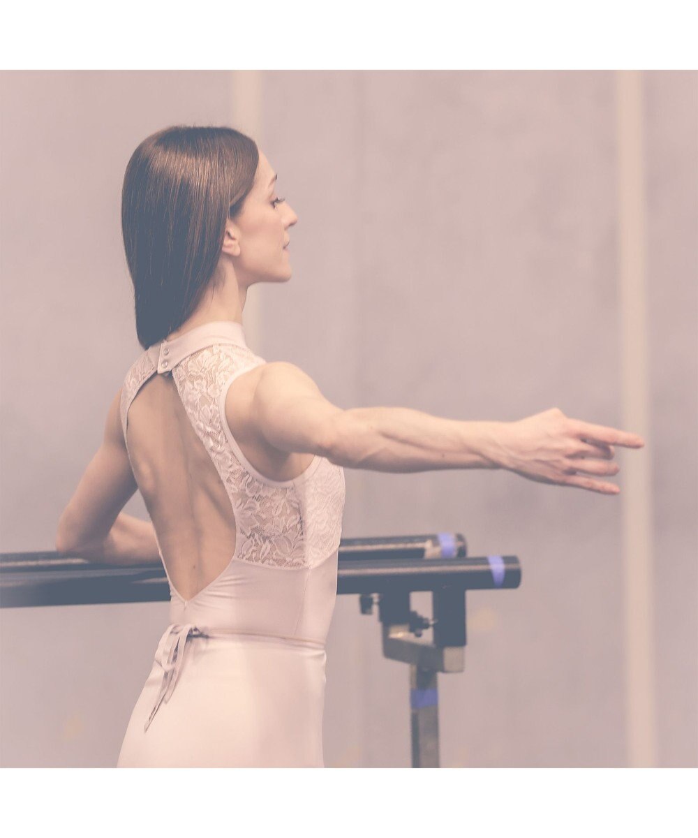 Chacott 【Nela ライン】ジュニア ハイネックレオタード 