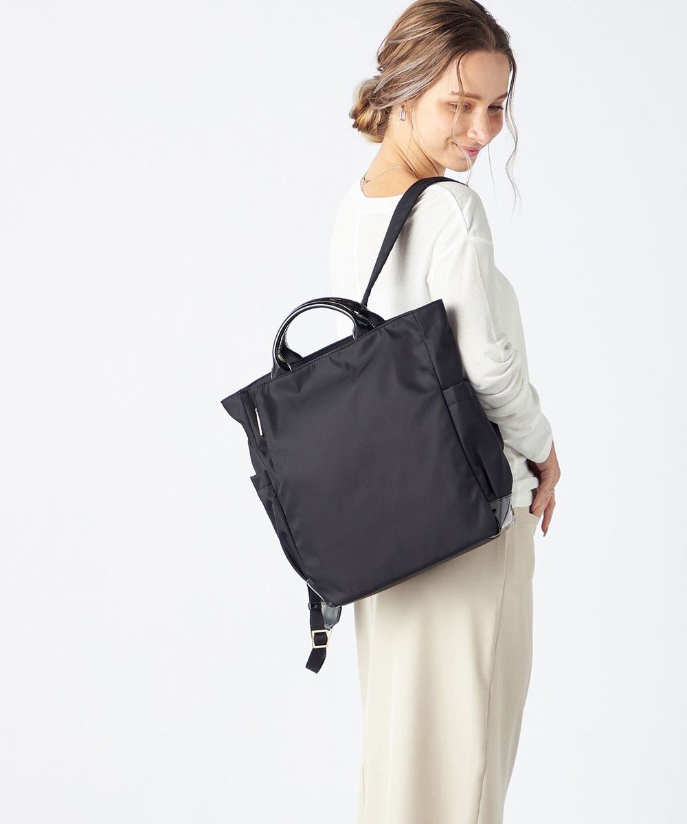 LA BAGAGERIE ツイルナイロン×エナメル リュックサック 