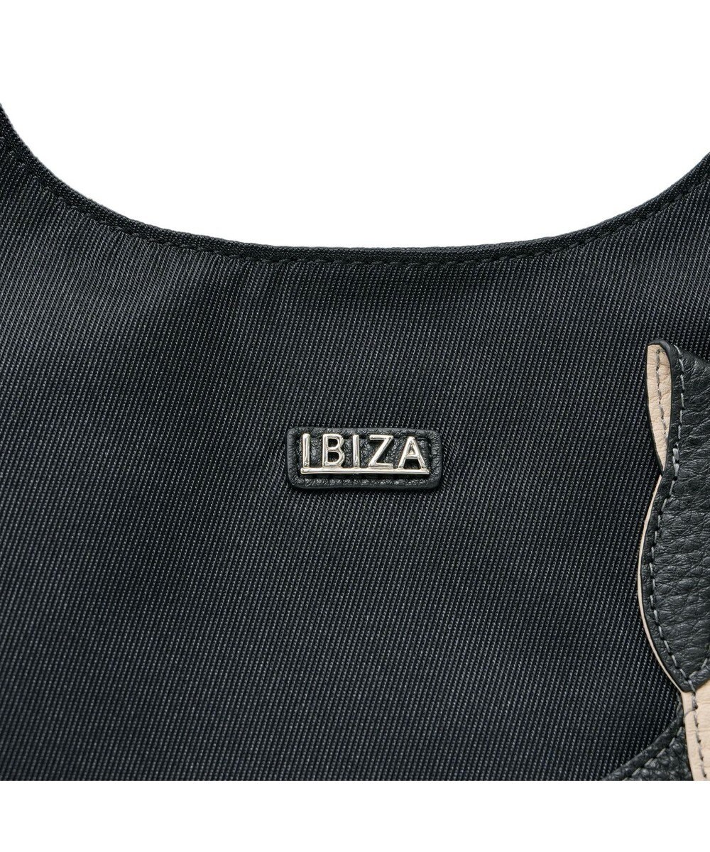 IBIZA アニマーダ　ナイロン　セミショルダーバッグ（ネコ） 