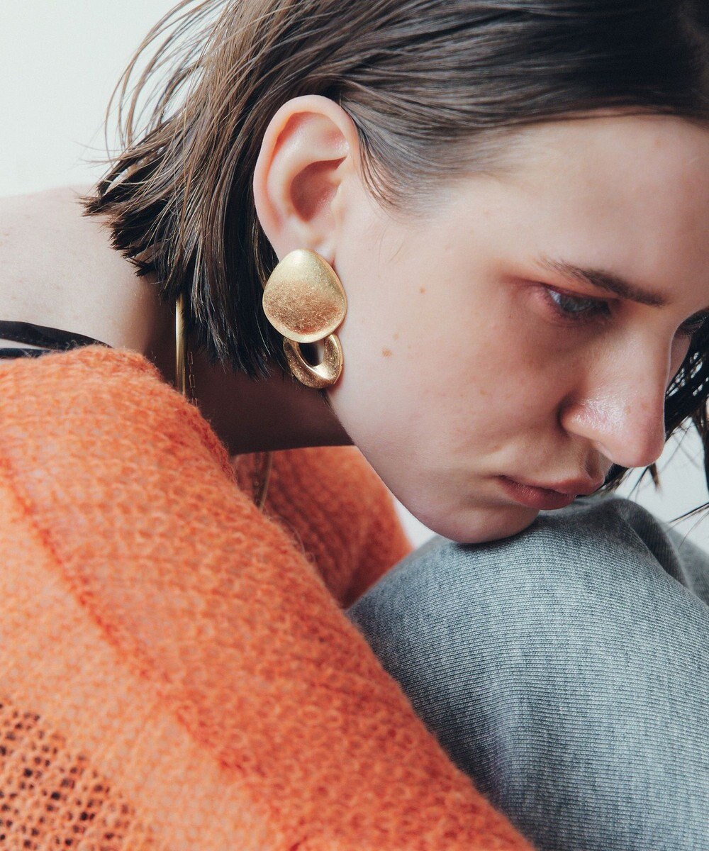 YECCA VECCA メタルプレートスイングピアス 