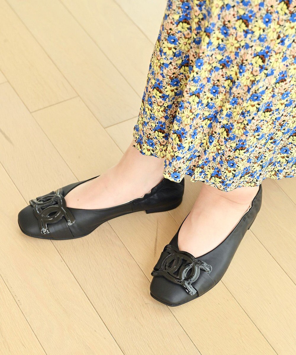 nouvelleRobe Oū 新色追加【本革・高反発】Chain Buckle Ornament スクエアトゥパンプス 