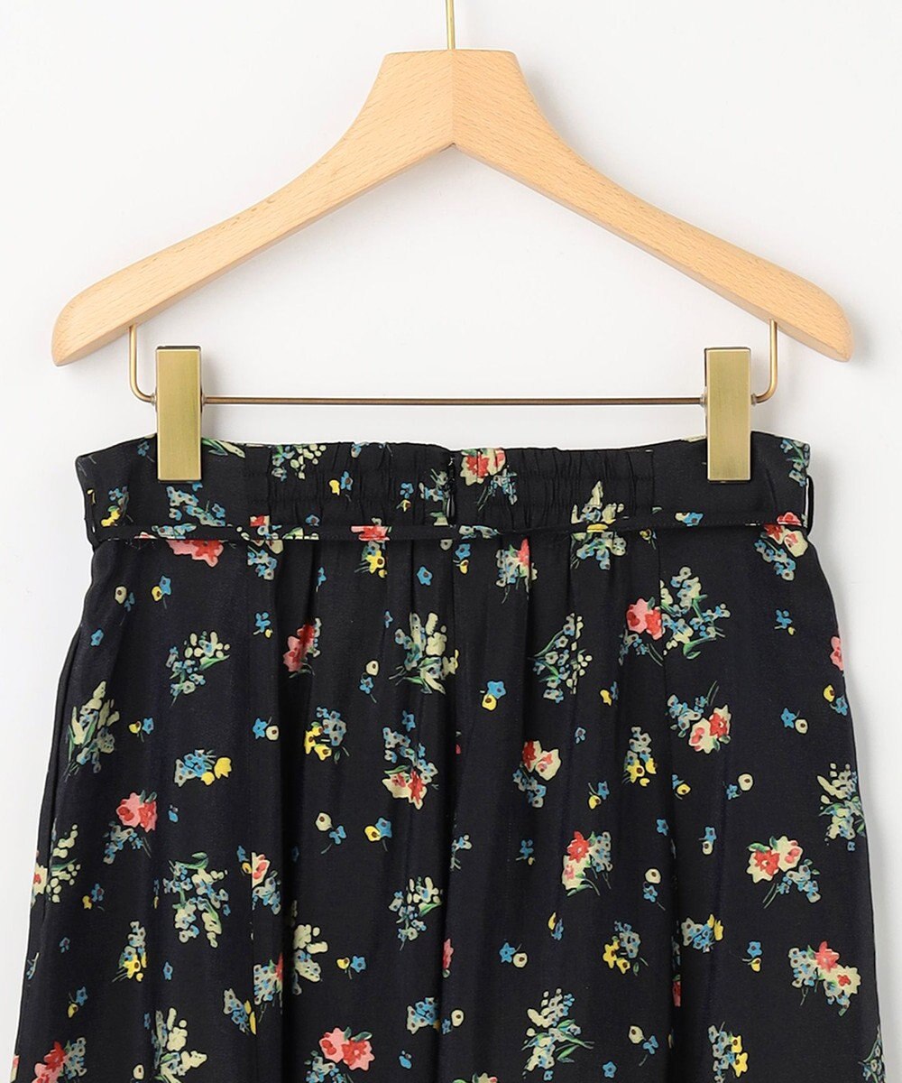 組曲 S 【先行予約】クラッシックフラワープリント フレアスカート 