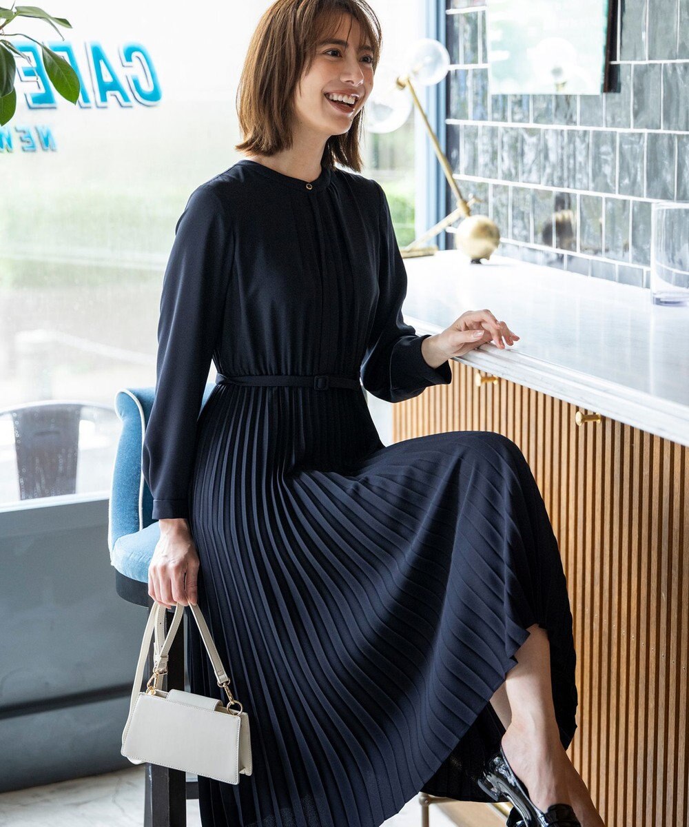 ANY SIS L 【洗える】ノーブルプリーツ ワンピース 