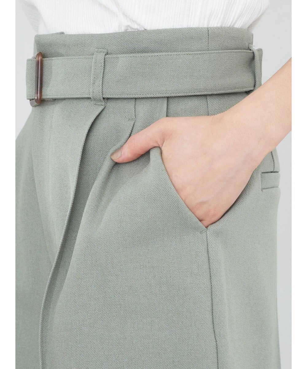 earth music&ecology ベルト付きショートパンツ 