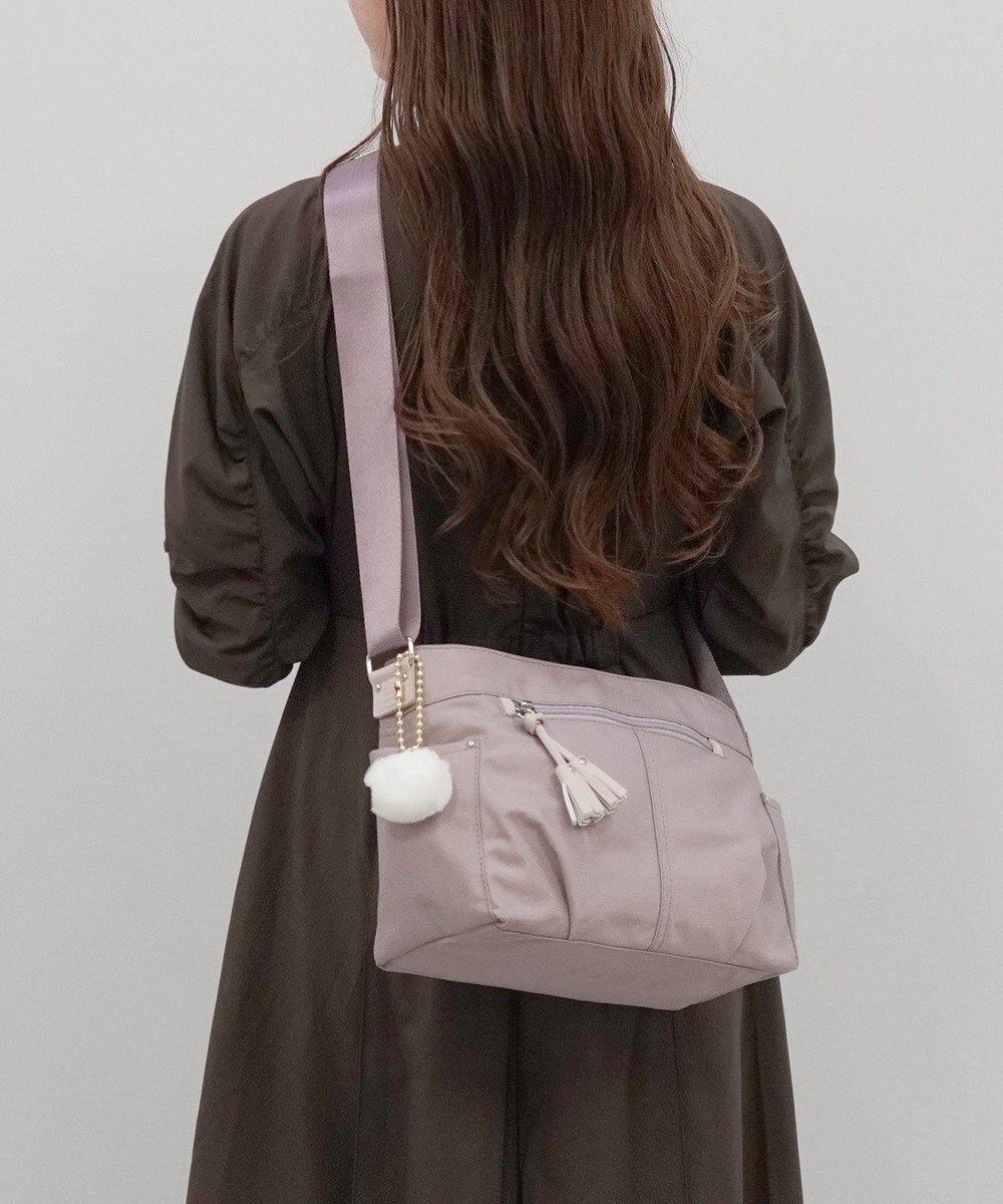 ACE BAGS & LUGGAGE kanana project collection タッセル-e ショルダーバッグ 横 68872 
