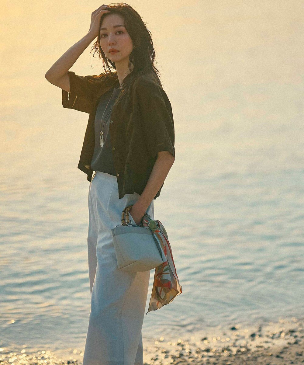 23区 【洗える】LIBECOリネン クロップド シャツ 