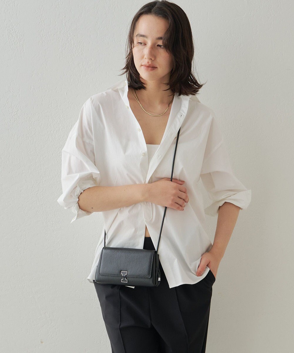 IACUCCI アバ ウォレットショルダー CERVO 