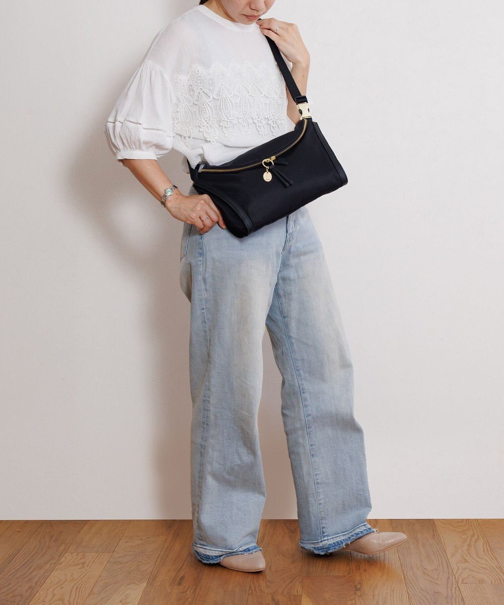 ACE BAGS & LUGGAGE HAyU × ace.  ユッカ ショルダーバッグ 17835 