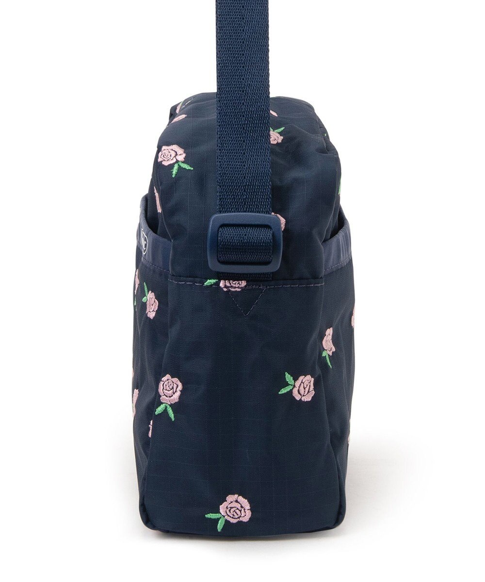 LeSportsac DANIELLA CROSSBODY/ピンクローズエンブロイダリー 