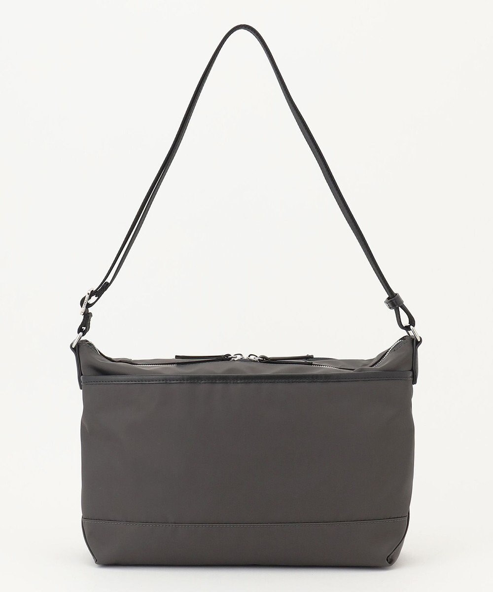 Y'SACCS ナイロン×リサイクルレザー　コンビマルチショルダー 