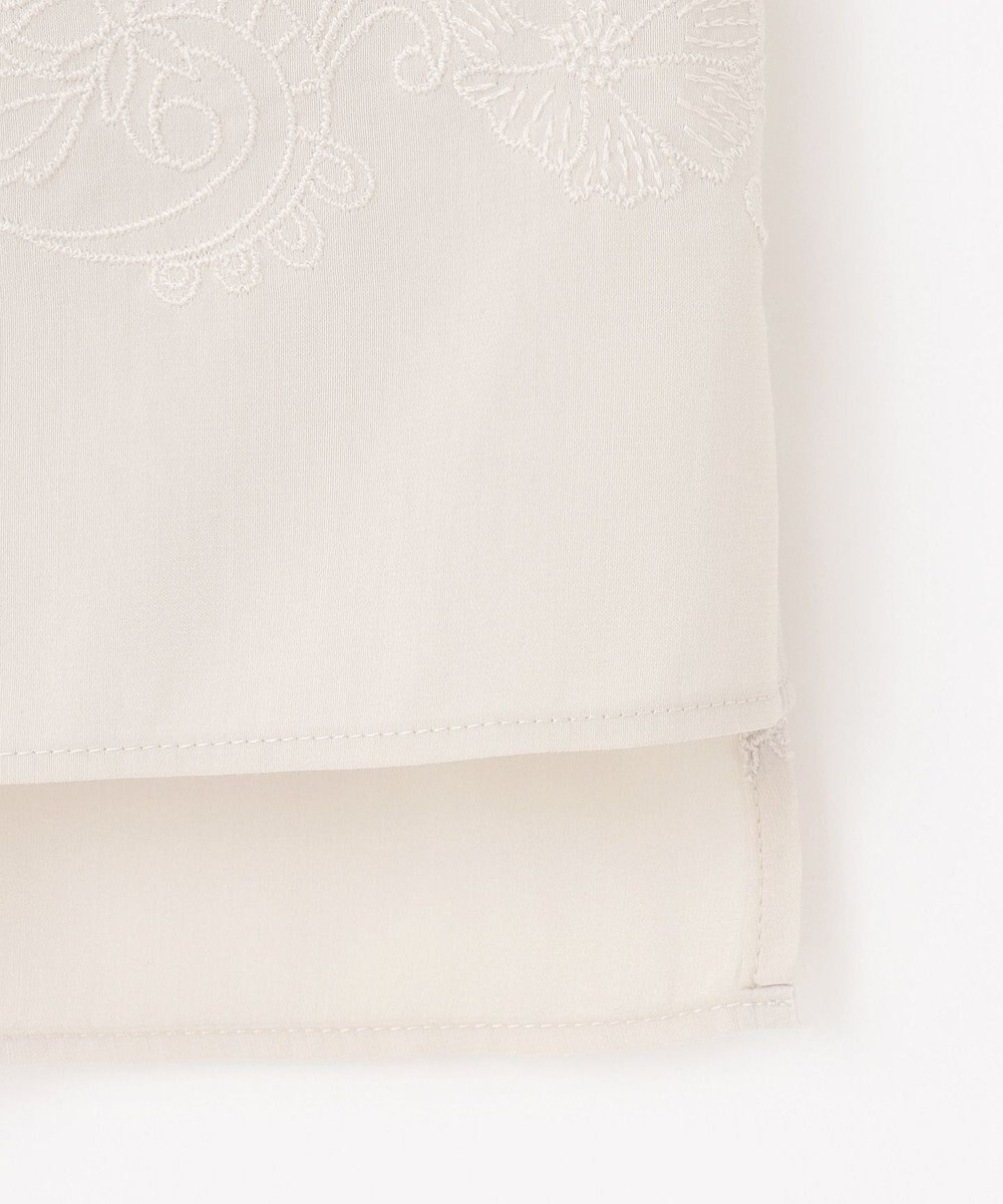 自由区 L 【洗える】シアーエンブロイダリークロップド丈 ブラウス 