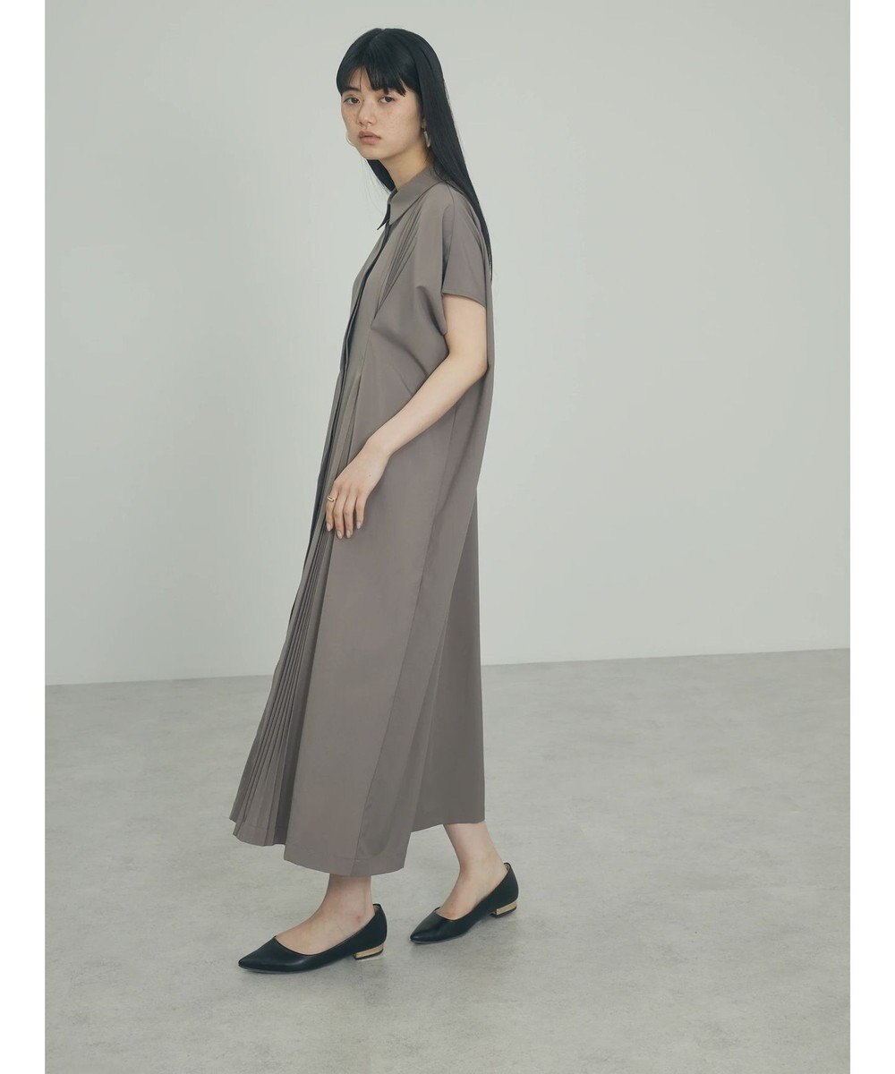 Green Parks ａ．タックプリーツシャツワンピース 