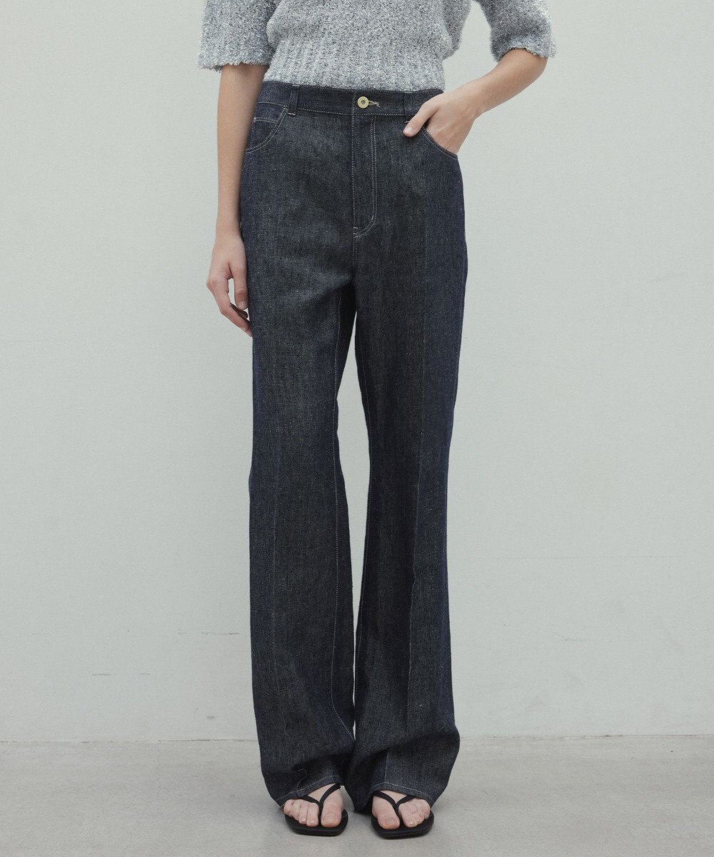 BEIGE， 【洗える】CUPHEA / センタープレス入りフレアパンツ 