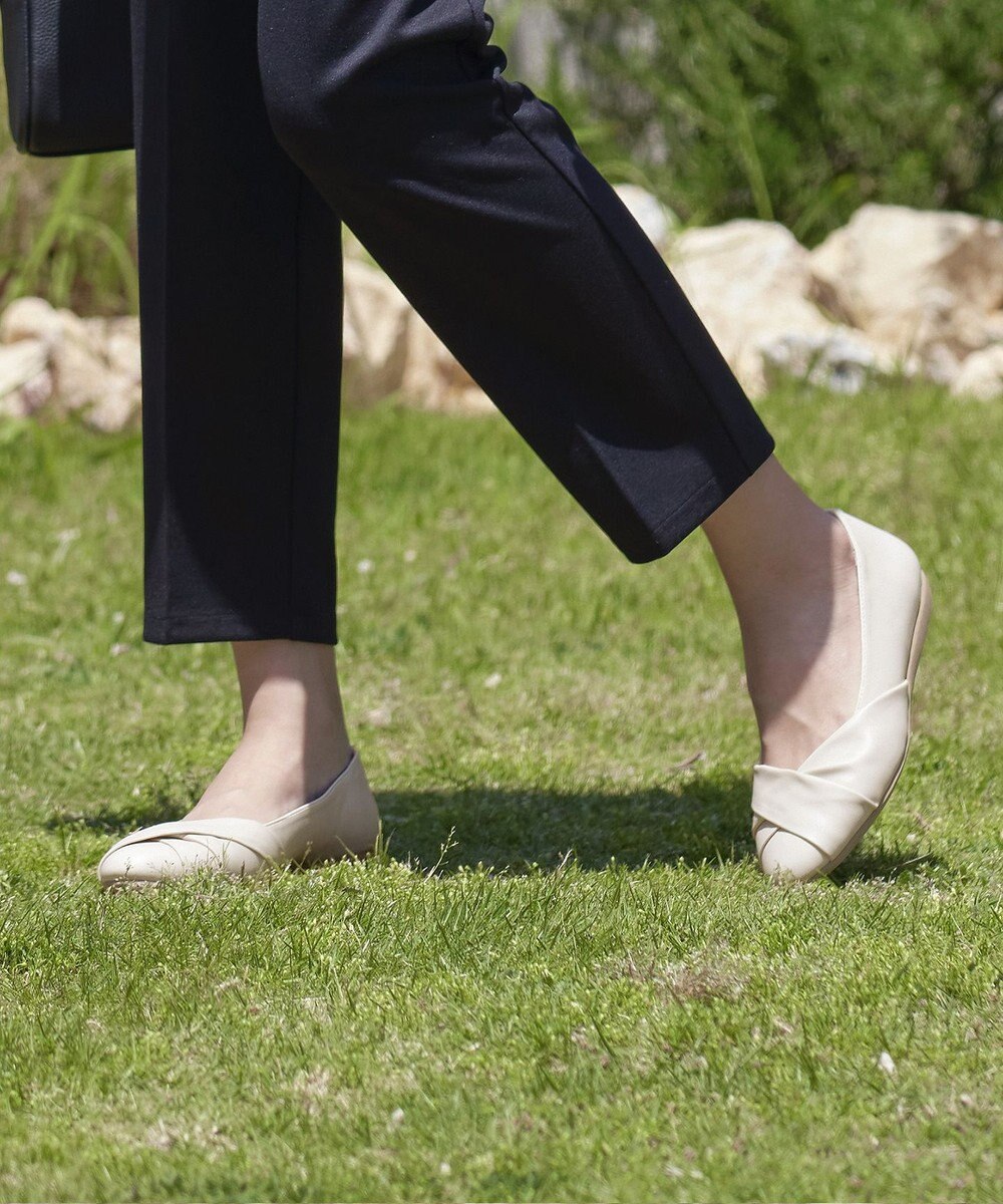 Tiaclasse 【安田美沙子さん/小倉優子さん着用】捻りデザインパンプス 