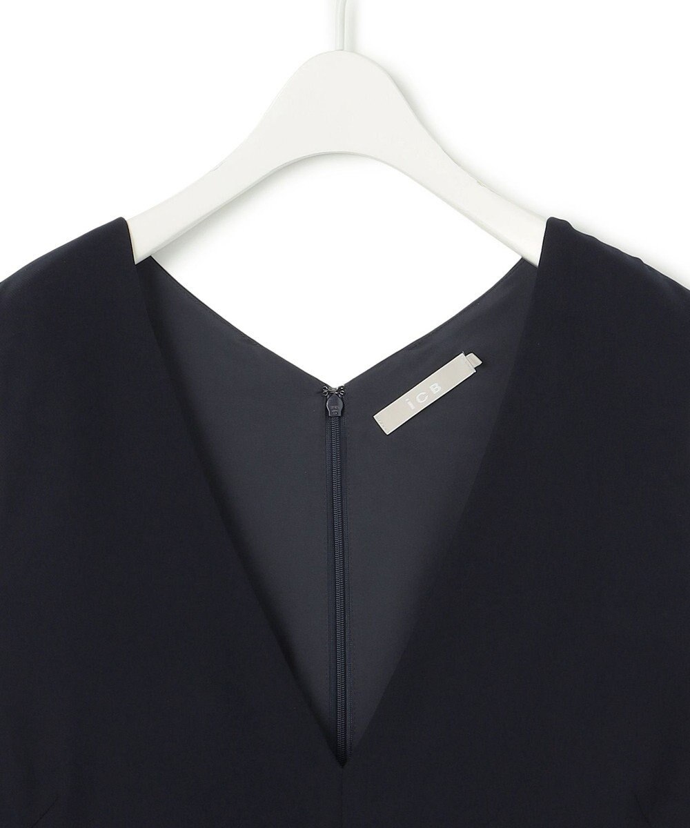 ICB L 【洗える】ライトダブルクロス Vネックワンピース 