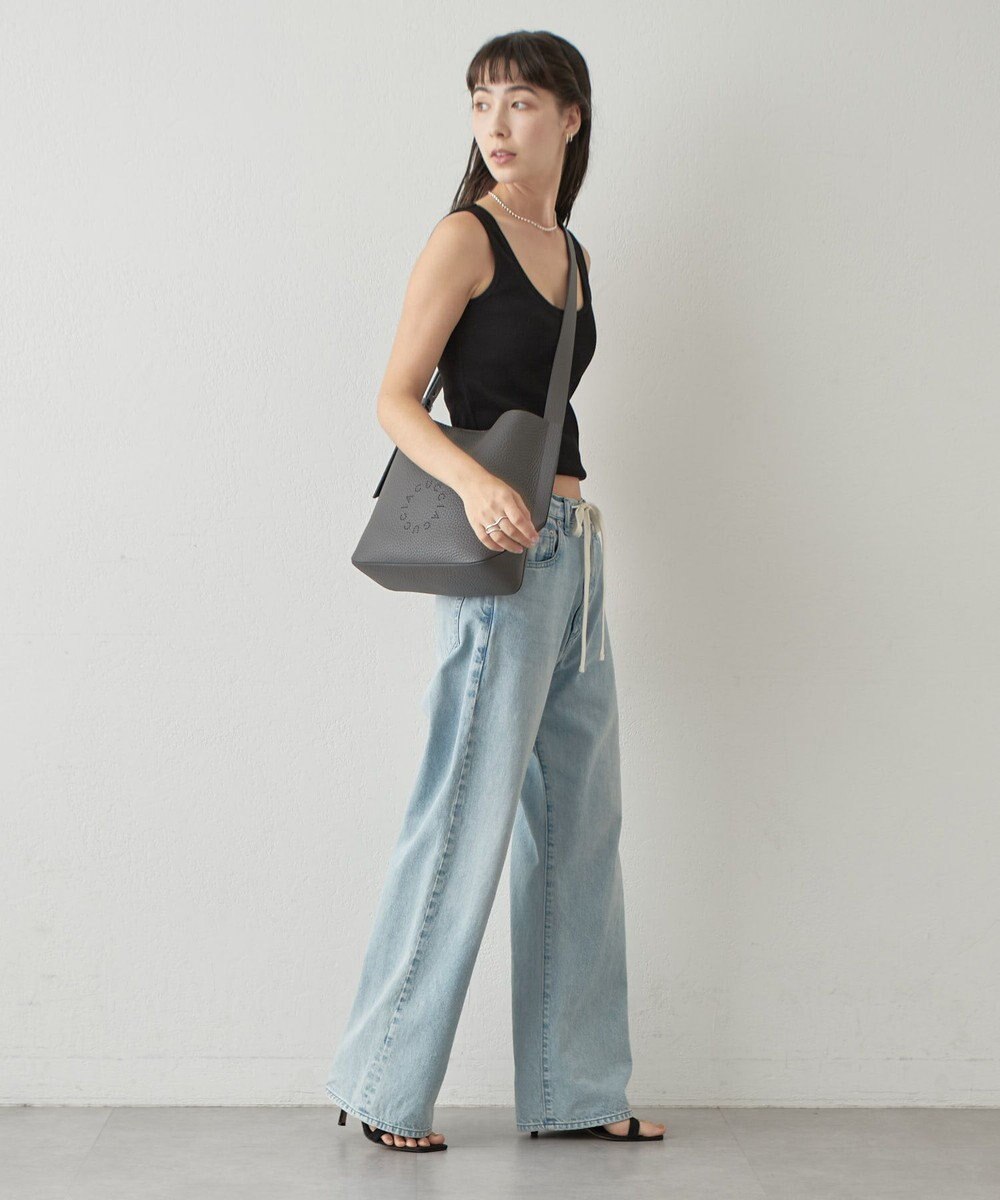 IACUCCI ルオータ ミディアムショルダー ALCE 