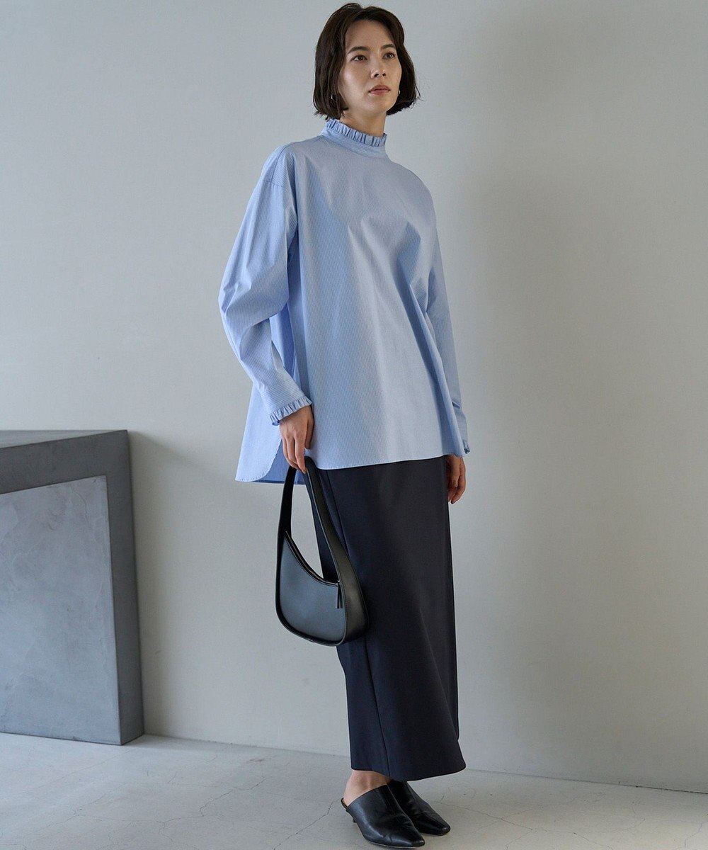 UNFILO フリルネックシャツ 