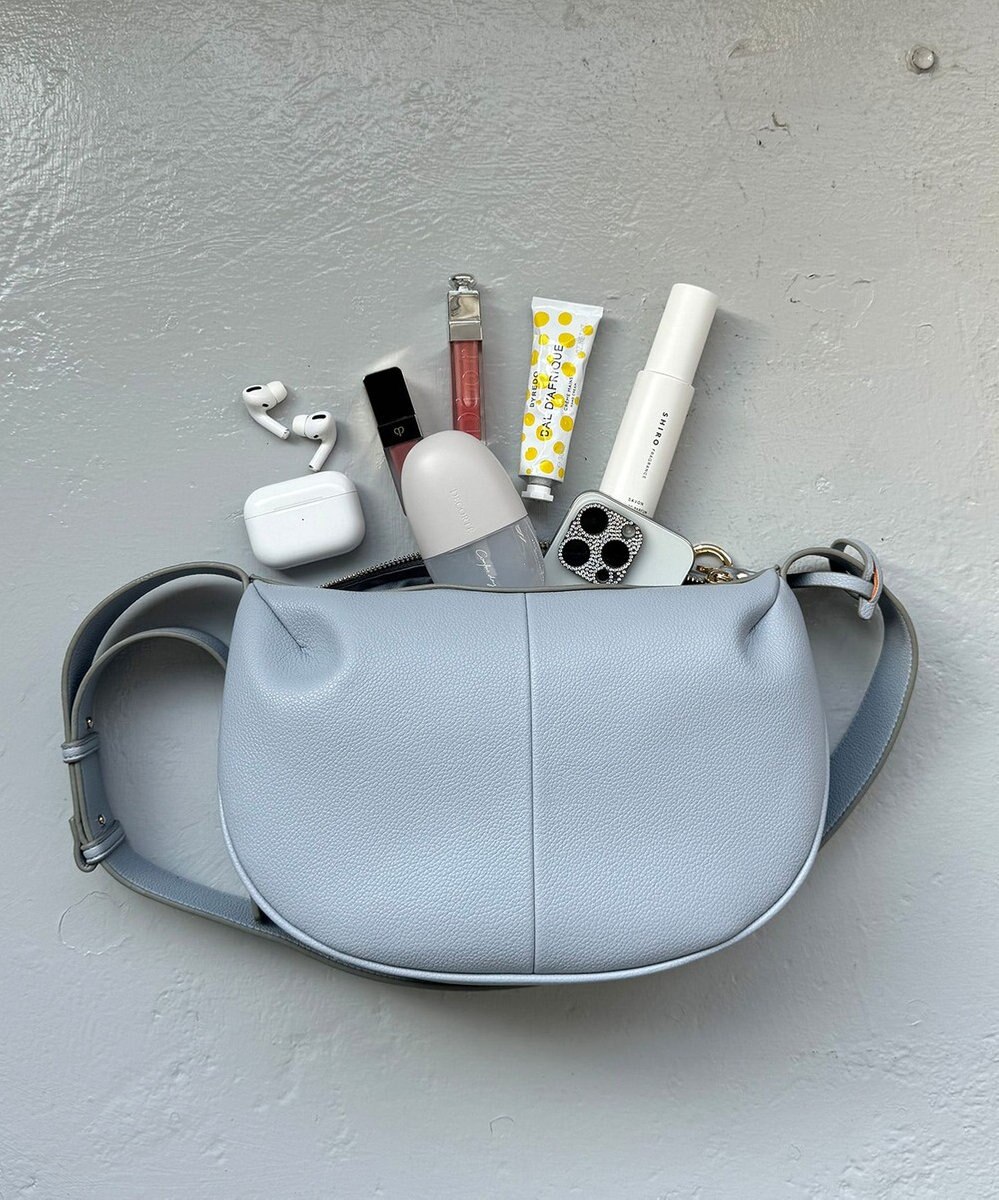 組曲 【人気につき再入荷！】ハーフムーンショルダー バッグ 