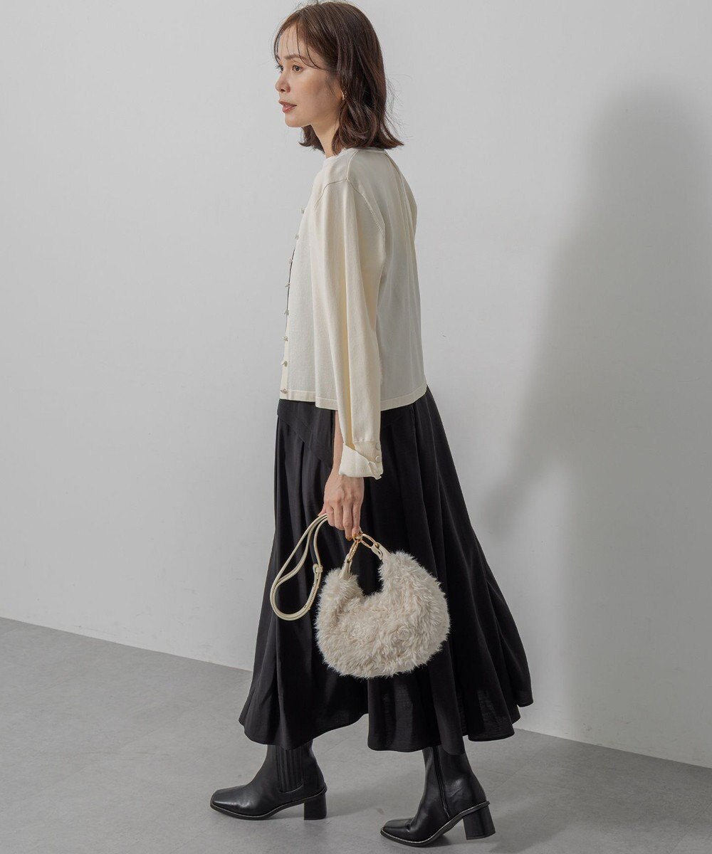 組曲 クルミボタン ニットカーディガン 