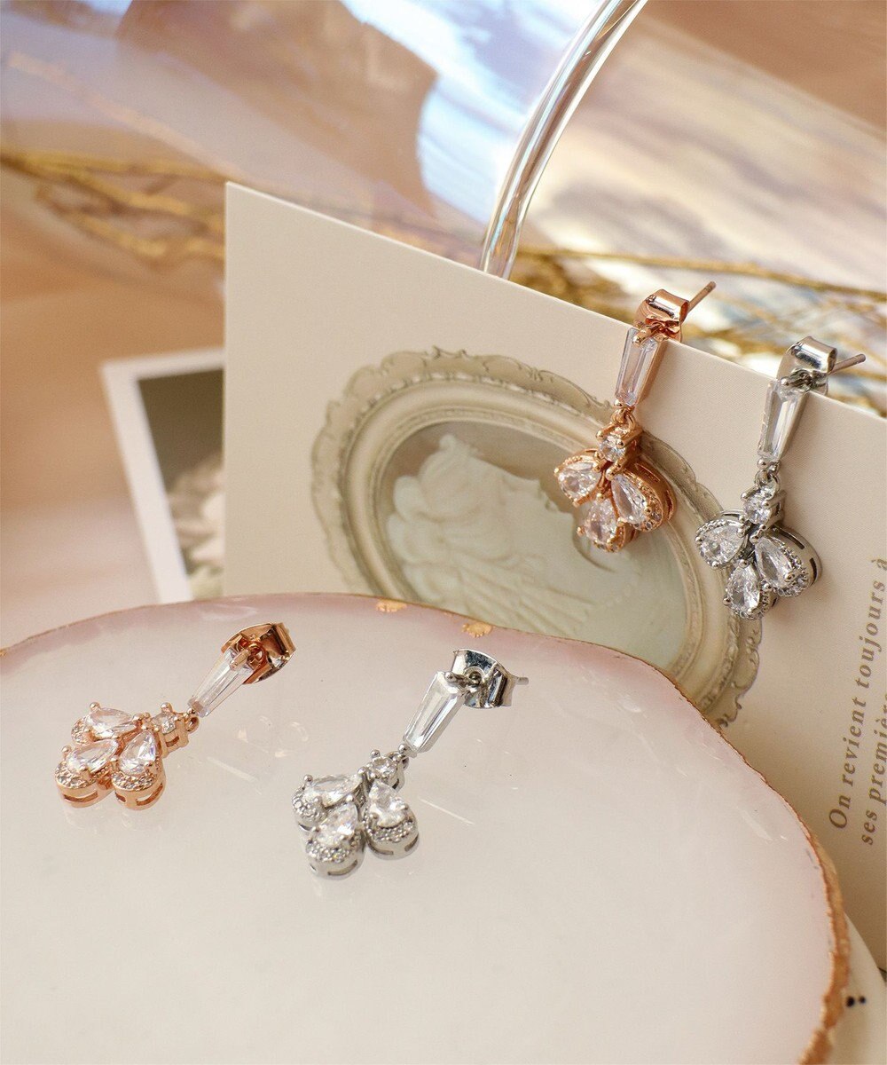 Tiaclasse 【金属アレルギー対応】three drop ピアス 