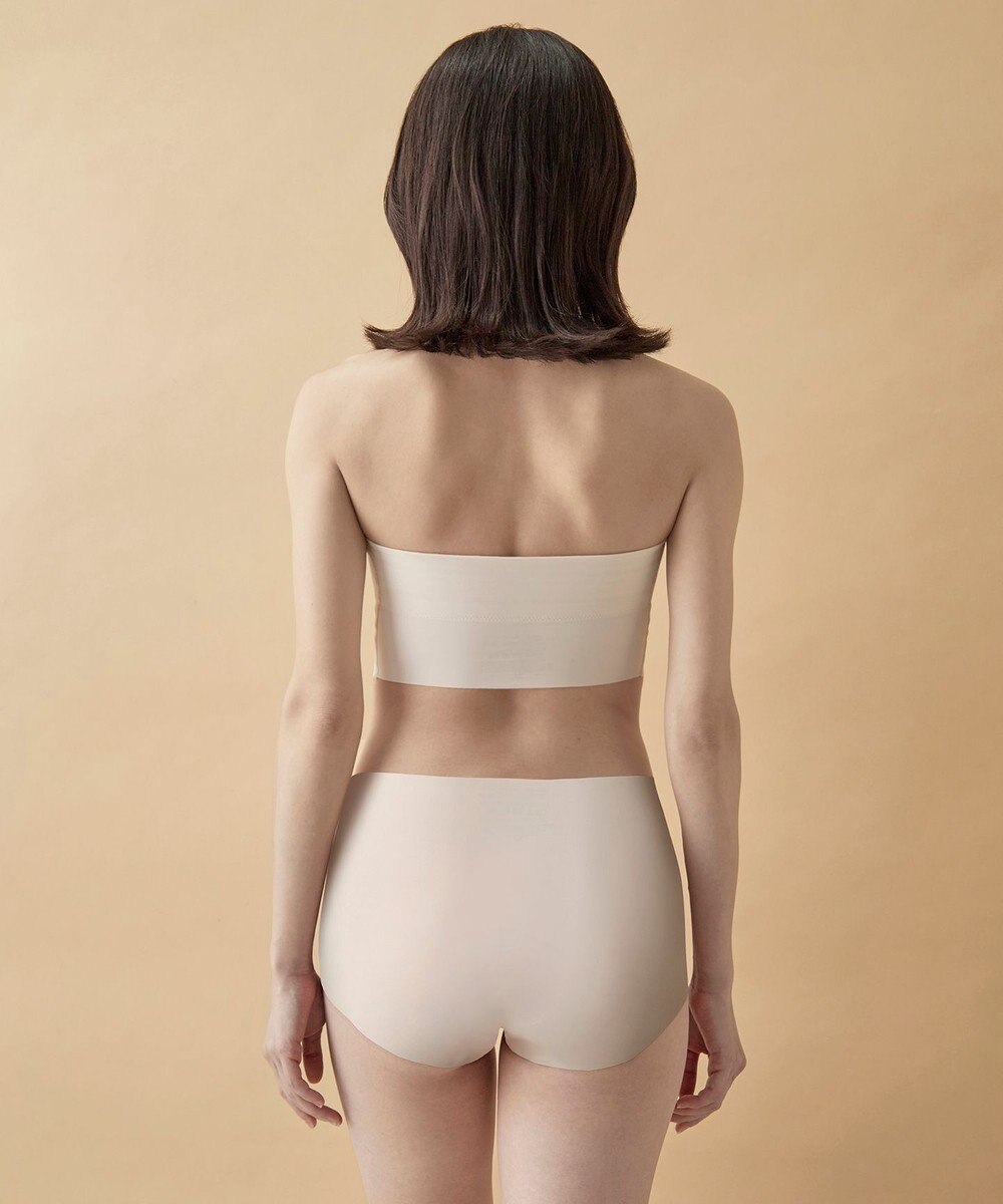 WACOAL ノンワイヤーブラ [GOCOCi][ワコール] ズレにくい 背中の段差を軽減 立体的なバストシルエット ゴコチ ストラップレス レディース CGG583 /ワコール 