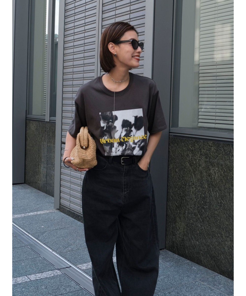 Green Parks レトロフラワーロゴ入りプリントＴシャツ 