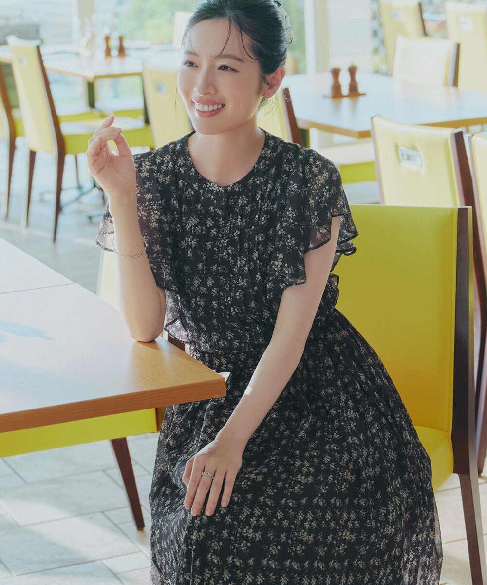 Tiaclasse L 【新色追加】フレアスリーブワンピース 