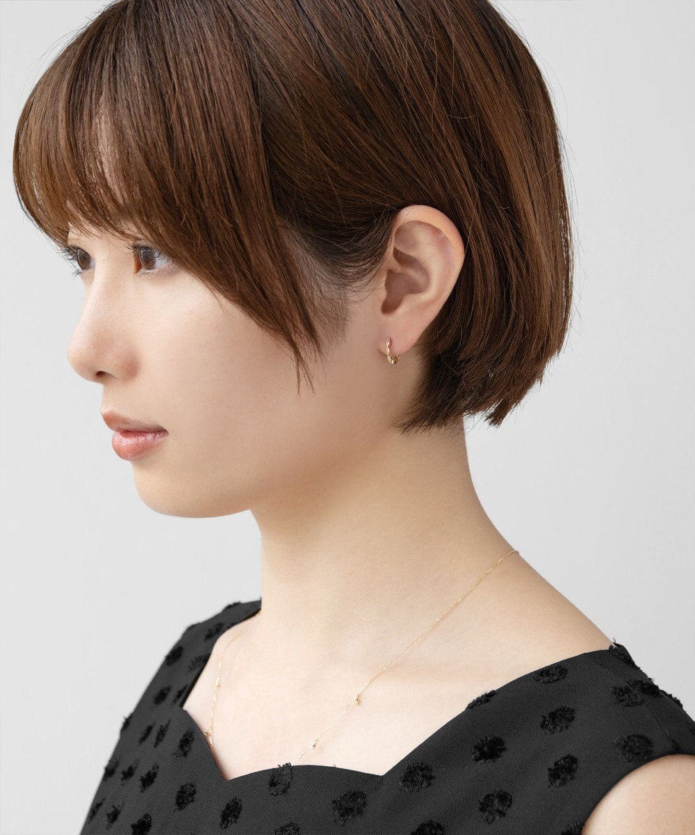 WEB限定】DAISY PETAL HOOP PIERCED EARRINGS K10ゴールド 淡水パール