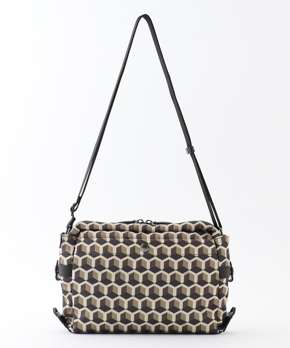 Y'SACCS キュービックモノグラム　スクエアショルダー 