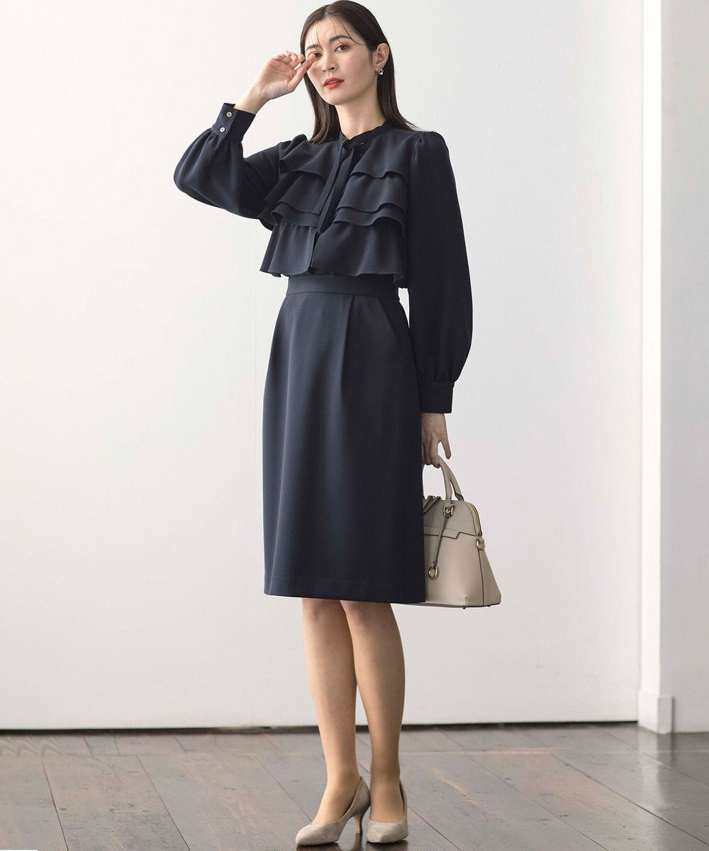 組曲 S 【KUMIKYOKU NAVY】コンフォータブルドレープ コクーンスカート 
