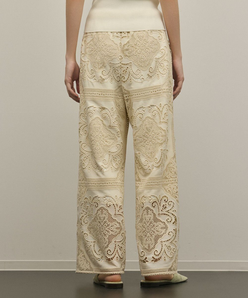 GRACE CONTINENTAL パネル刺繍パンツ 
