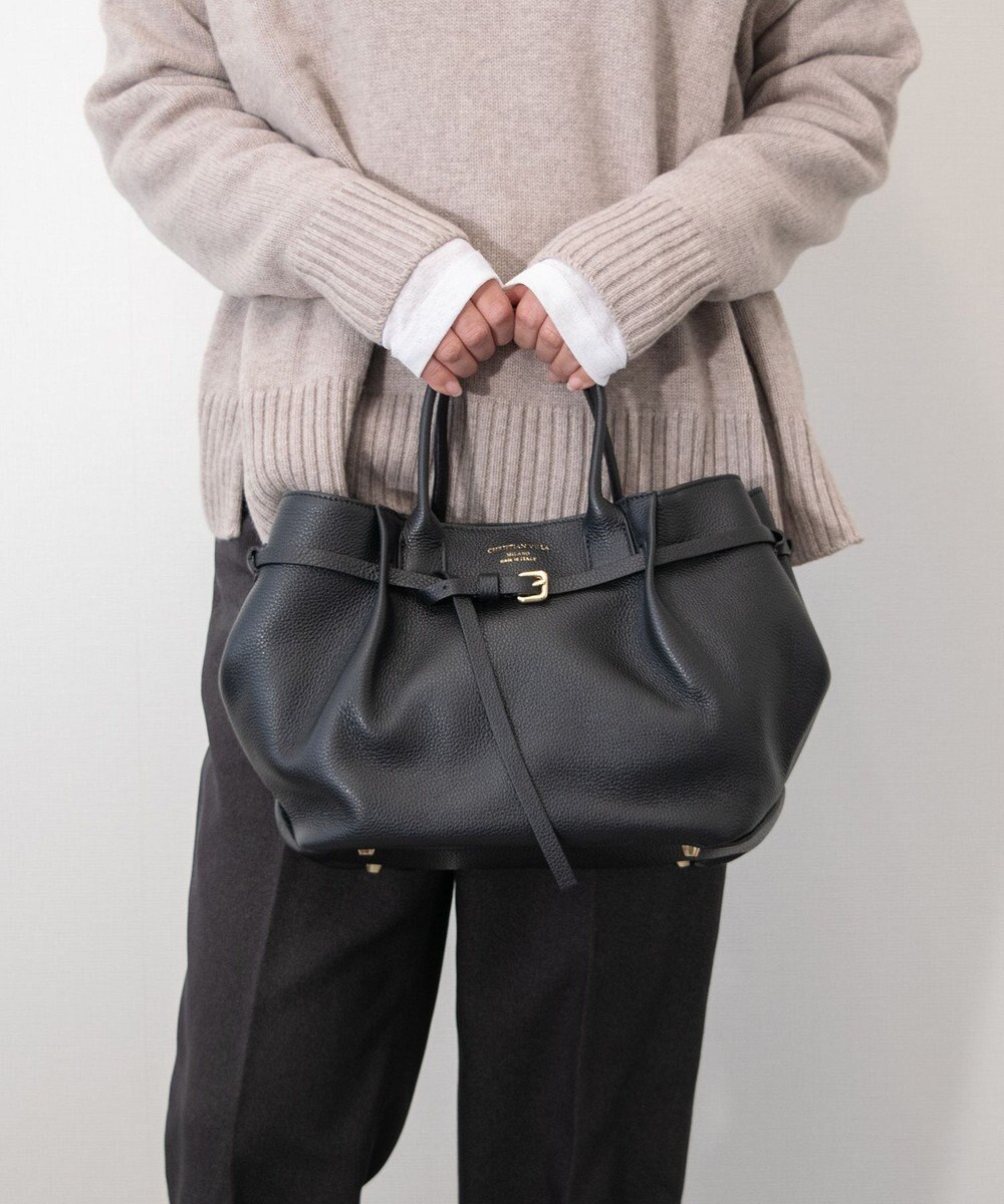 INTER-CHAUSSURES 【CHRISTIAN VILLA】シュリンクレザーハンドバッグ 