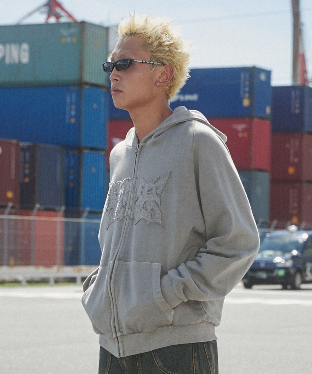 WEGO 【ユニセックス着用ITEM】ピグメントダメージアップリケZIPパーカー 